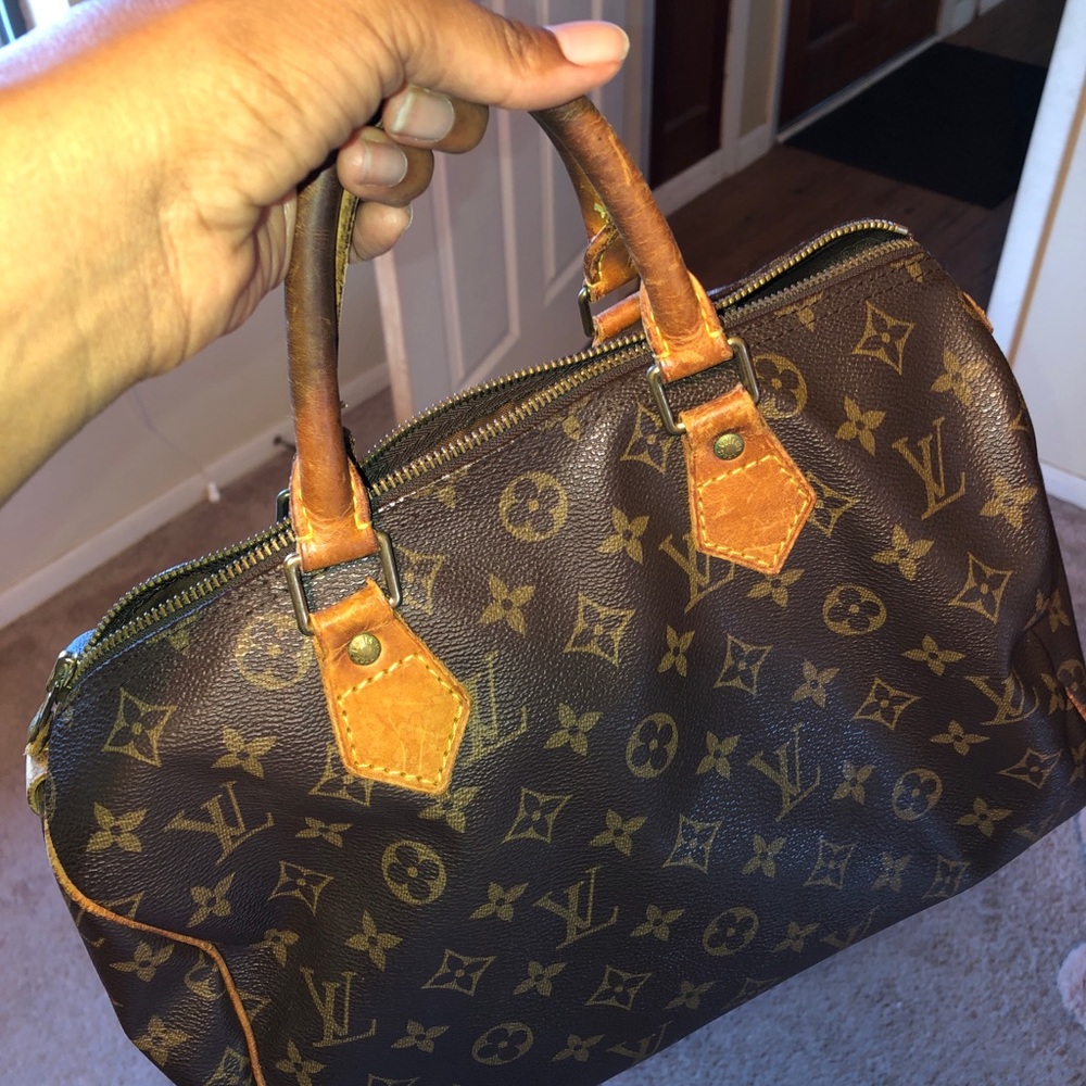 Louis Vuitton Speedy 25